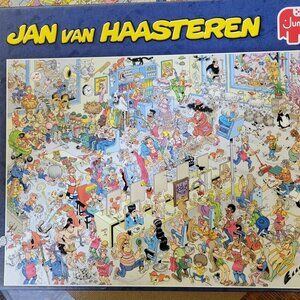 Jumbo At The Hair Dressers 1000pc jigsaw puzzle by Jan van Haasteren Ltd